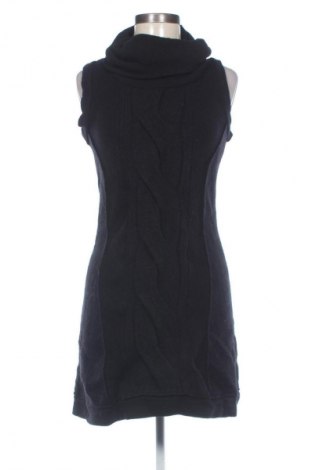 Šaty  Rinascimento, Velikost M, Barva Černá, Cena  279,00 Kč