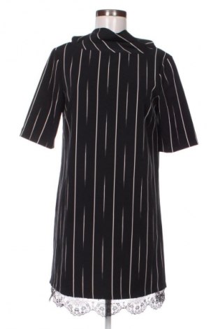 Šaty  Rinascimento, Velikost L, Barva Vícebarevné, Cena  450,00 Kč