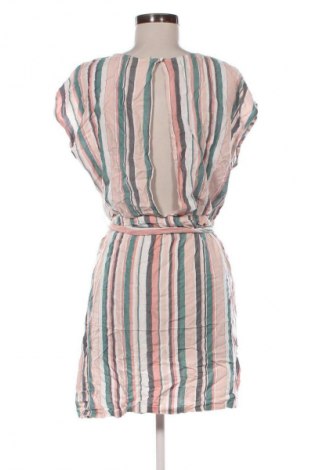 Рокля Roxy, Размер M, Цвят Многоцветен, Цена 11,75 €