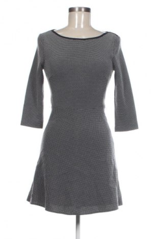 Šaty  S.Oliver Black Label, Veľkosť XXS, Farba Čierna, Cena  3,95 €