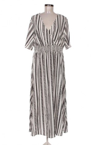 Šaty  SHEIN, Velikost XXL, Barva Vícebarevné, Cena  409,00 Kč