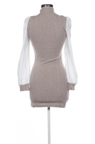 Рокля SHEIN, Размер S, Цвят Многоцветен, Цена 7,67 €