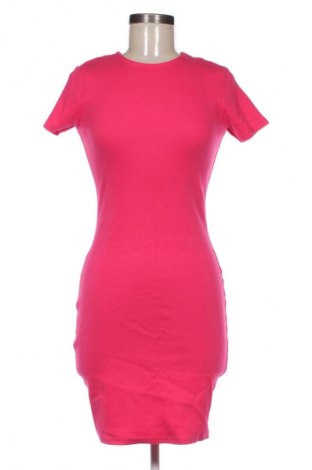 Рокля Sinsay, Размер M, Цвят Розов, Цена 9,20 €