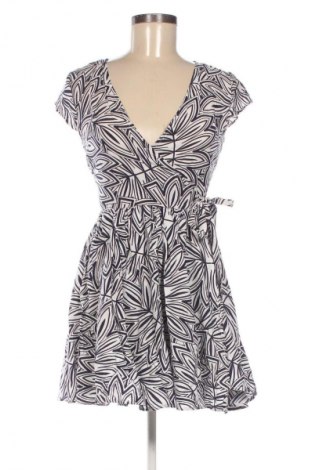 Рокля Sinsay, Размер XXS, Цвят Многоцветен, Цена 5,11 €