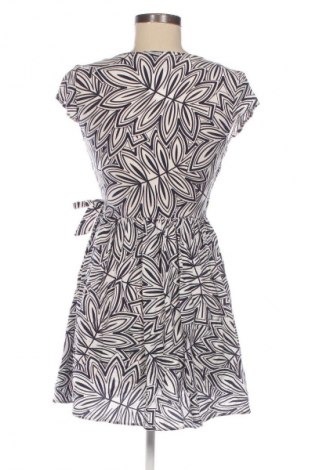Рокля Sinsay, Размер XXS, Цвят Многоцветен, Цена 5,11 €