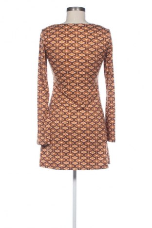 Sukienka Sinsay, Rozmiar S, Kolor Kolorowy, Cena 17,99 zł