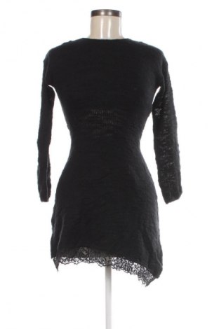 Sukienka Sisley, Rozmiar M, Kolor Czarny, Cena 16,99 zł