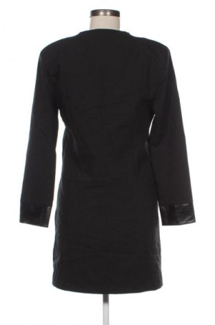 Šaty  Sisley, Veľkosť M, Farba Čierna, Cena  9,95 €