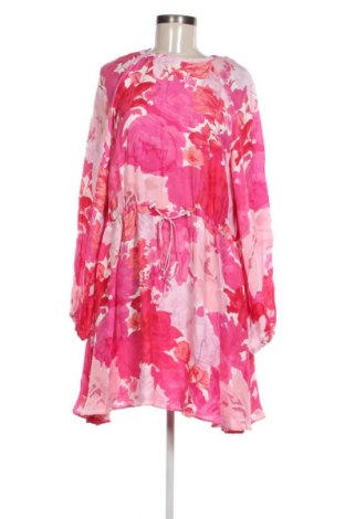 Рокля Stine Goya, Размер L, Цвят Многоцветен, Цена 49,50 €