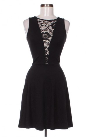 Рокля Tally Weijl, Размер S, Цвят Черен, Цена 10,92 €