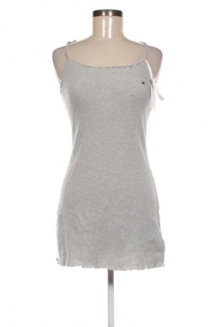 Рокля Tommy Hilfiger, Размер S, Цвят Сив, Цена 52,66 €, #134841499