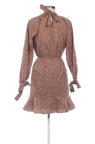 Рокля Trendyol, Размер S, Цвят Многоцветен, Цена 5,62 €