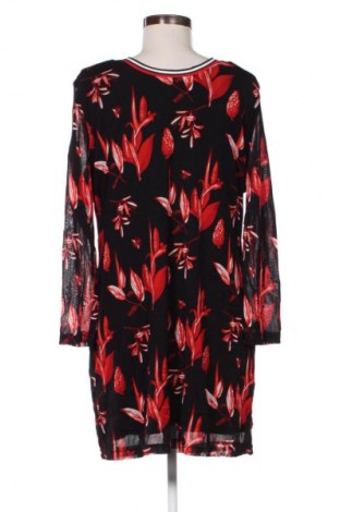 Рокля Unbranded, Размер M, Цвят Многоцветен, Цена 5,00 €