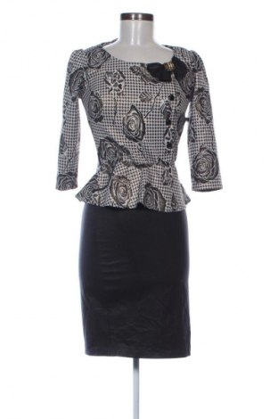 Рокля Unbranded, Размер S, Цвят Многоцветен, Цена 3,57 €