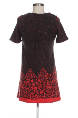 Sukienka Unbranded, Rozmiar M, Kolor Kolorowy, Cena 123,33 zł