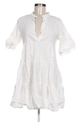 Рокля Unbranded, Размер M, Цвят Бял, Цена 20,01 €