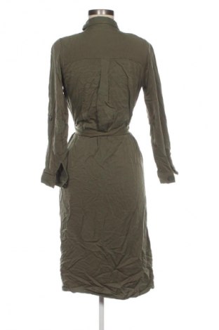 Kleid Unbranded, Größe M, Farbe Grün, Preis € 1,99