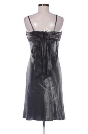 Kleid Unbranded, Größe M, Farbe Grau, Preis 6,99 €