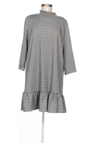 Рокля Unbranded, Размер M, Цвят Многоцветен, Цена 5,62 €