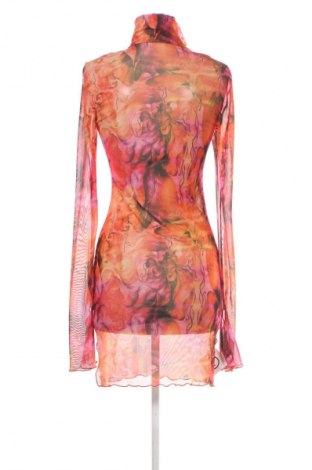 Рокля Unbranded, Размер M, Цвят Многоцветен, Цена 3,57 €