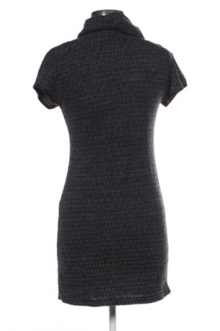 Рокля Unbranded, Размер M, Цвят Многоцветен, Цена 11,25 €