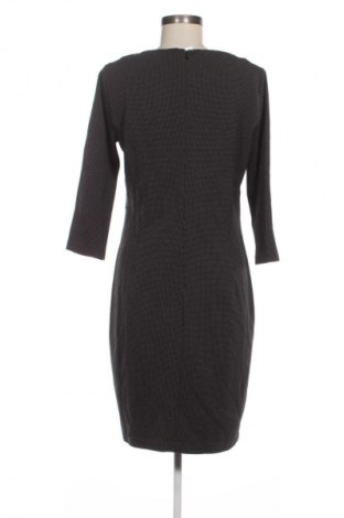 Рокля United Colors Of Benetton, Размер L, Цвят Многоцветен, Цена 7,15 €