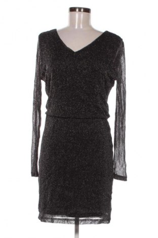 Šaty  VILA, Velikost XL, Barva Vícebarevné, Cena  229,00 Kč