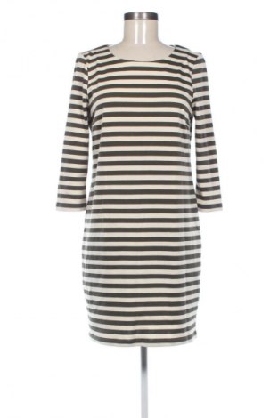 Šaty  VILA, Velikost M, Barva Vícebarevné, Cena  119,00 Kč