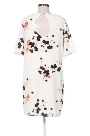 Kleid Vero Moda, Größe M, Farbe Mehrfarbig, Preis € 13,81