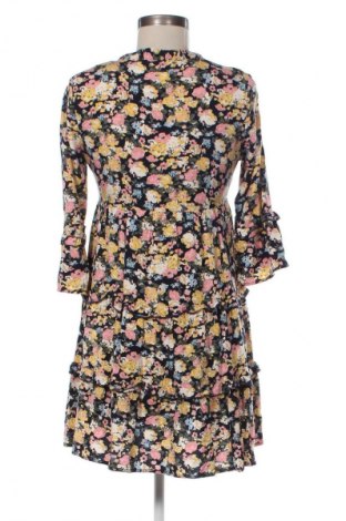 Šaty  Vero Moda, Veľkosť XS, Farba Viacfarebná, Cena  7,95 €