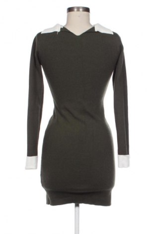 Šaty  Vintage, Velikost S, Barva Zelená, Cena  139,00 Kč