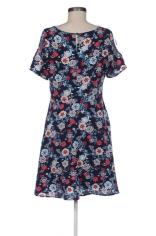 Šaty  Women, Velikost M, Barva Vícebarevné, Cena  139,00 Kč