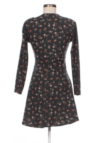 Šaty  XHAN, Velikost M, Barva Vícebarevné, Cena  199,00 Kč