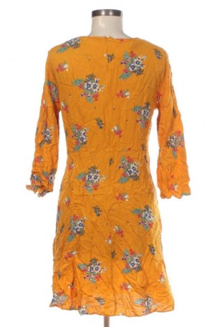 Šaty  Yessica, Velikost S, Barva Vícebarevné, Cena  139,00 Kč