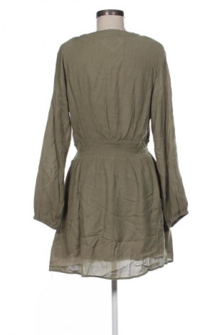 Рокля Zara, Размер L, Цвят Зелен, Цена 7,66 €