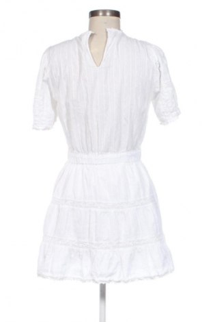 Рокля Zara, Размер M, Цвят Бял, Цена 13,62 €