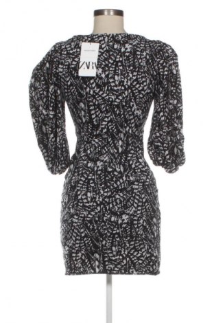 Šaty  Zara, Velikost S, Barva Vícebarevné, Cena  199,00 Kč