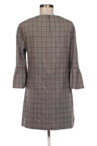 Šaty  Zara, Veľkosť M, Farba Viacfarebná, Cena  3,95 €