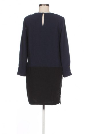 Kleid Zara, Größe M, Farbe Mehrfarbig, Preis 2,99 €