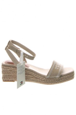 Szandálok Tommy Hilfiger, Méret 39, Szín Bézs, Ár 42 219 Ft, #134796107
