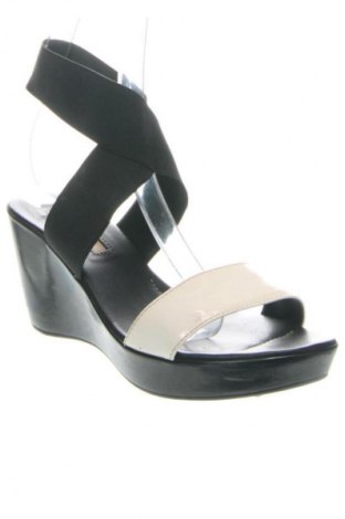 Сандали Zamagni, Размер 39, Цвят Многоцветен, Цена 16,04 €