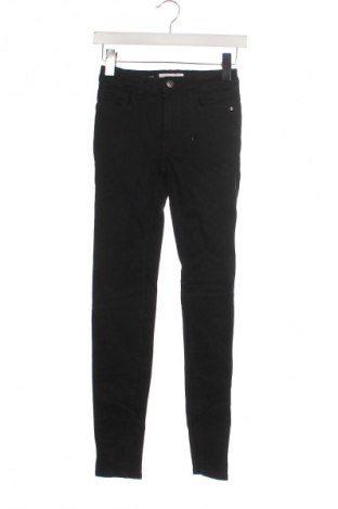 Дамски дънки Mango, Размер XS, Цвят Черен, Цена 16,36 €, #130255328