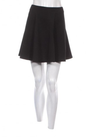 Пола LC Waikiki, Размер S, Цвят Черен, Цена 3,57 €