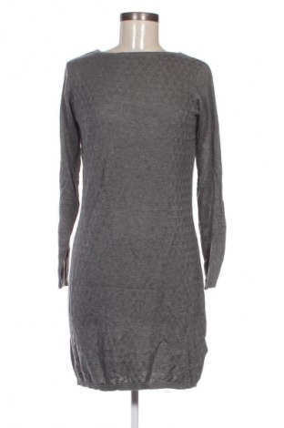 Šaty  Esmara, Velikost M, Barva Šedá, Cena  129,00 Kč