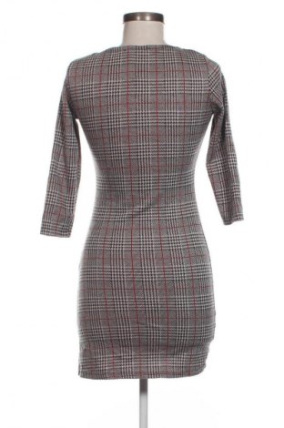 Šaty  Mango, Velikost S, Barva Vícebarevné, Cena  119,00 Kč