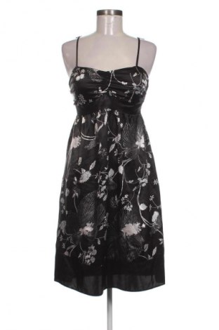 Φόρεμα New Look, Μέγεθος M, Χρώμα Μαύρο, Τιμή 12,99 €