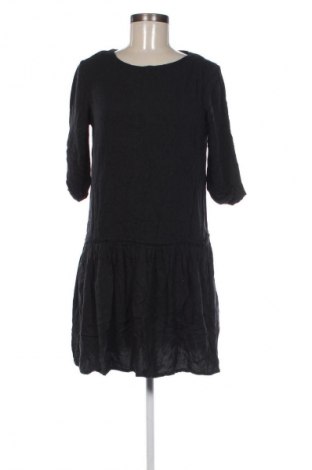 Šaty  Promod, Velikost M, Barva Černá, Cena  129,00 Kč