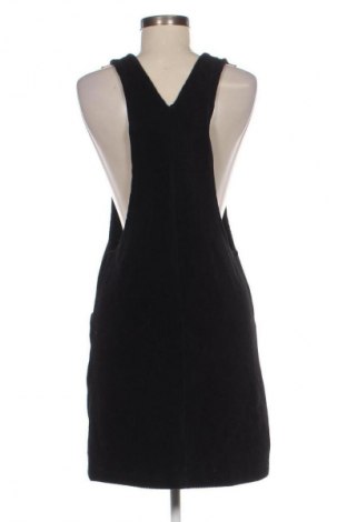 Sukienka Red Herring, Rozmiar M, Kolor Czarny, Cena 63,99 zł