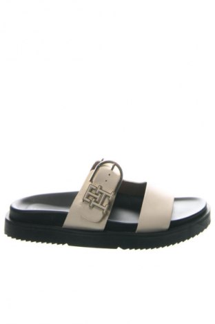 Чехли Tommy Hilfiger, Размер 38, Цвят Бежов, Цена 97,14 €, #134859803