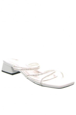 Γυναικείες παντόφλες Unbranded, Μέγεθος 38, Χρώμα Ασημί, Τιμή 26,99 €